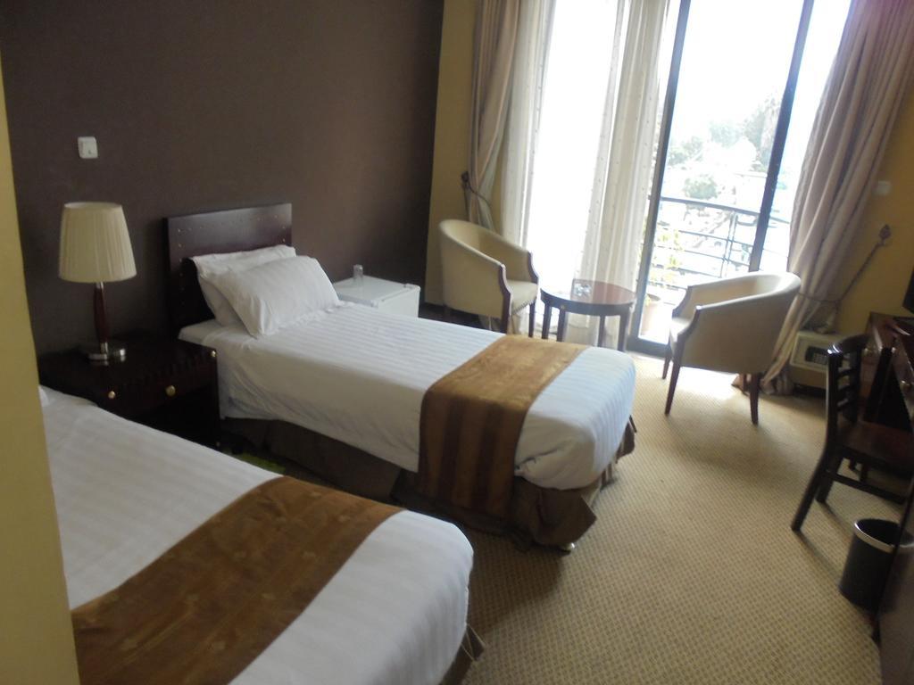 Soramba Hotel Business Plc Addis Abeba Exteriér fotografie
