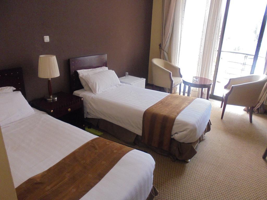 Soramba Hotel Business Plc Addis Abeba Exteriér fotografie