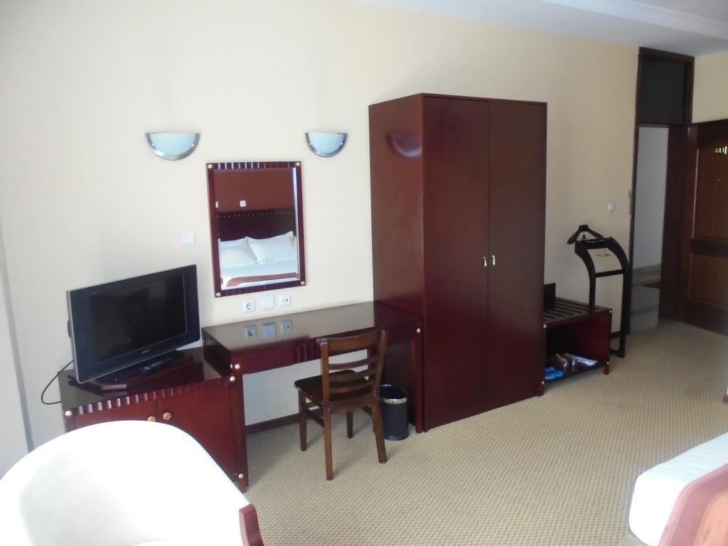 Soramba Hotel Business Plc Addis Abeba Exteriér fotografie
