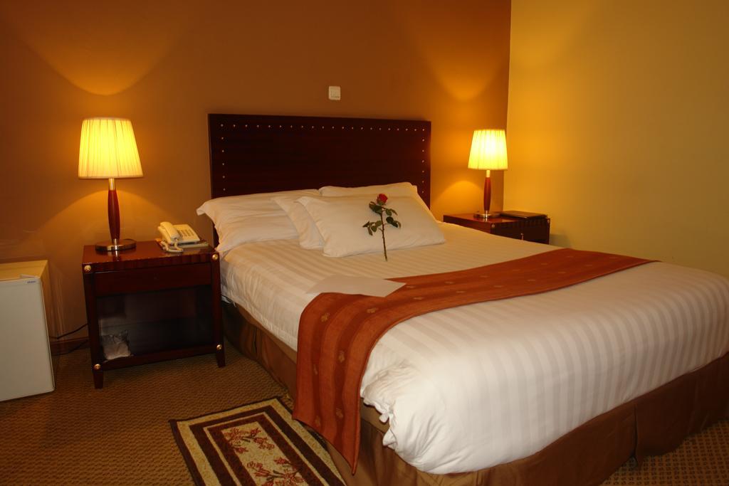 Soramba Hotel Business Plc Addis Abeba Exteriér fotografie