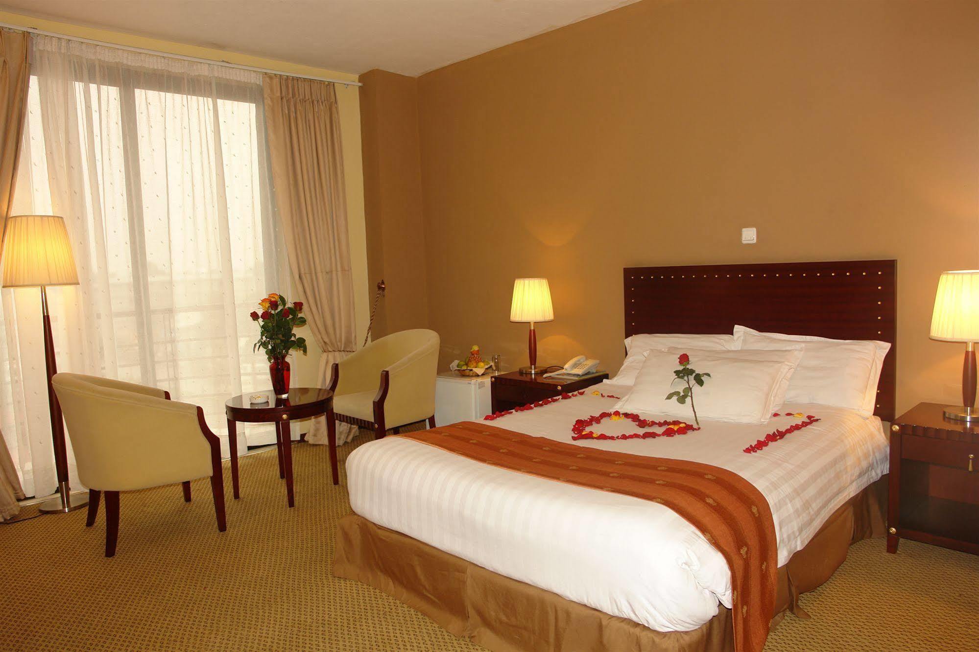 Soramba Hotel Business Plc Addis Abeba Exteriér fotografie