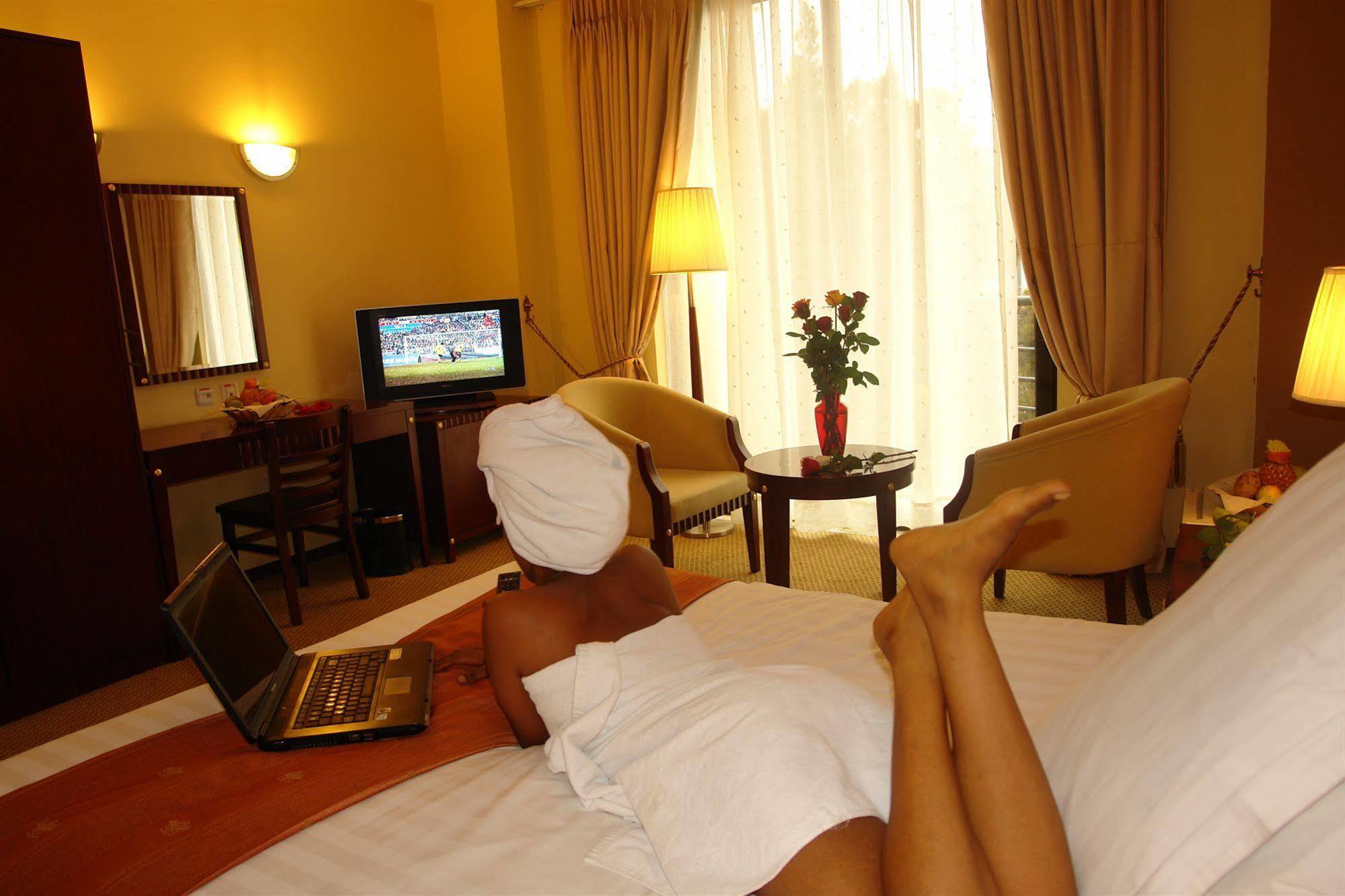 Soramba Hotel Business Plc Addis Abeba Exteriér fotografie